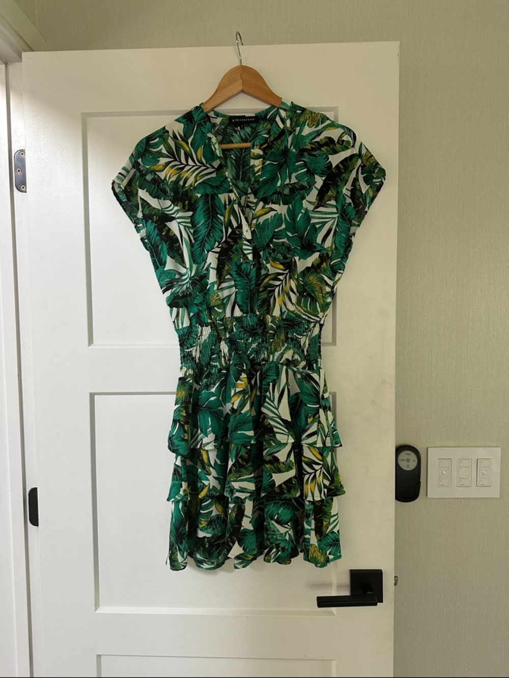 Gibson Green and White Tropical Leaf Tiered Mini Dress with Yellow Accents